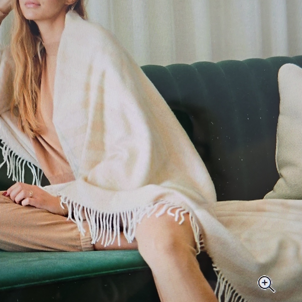 NWT  Thula Tula Ivory African Zebra  Fringe Throw Blanket
